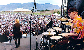 Photograph courtesy of Southland Times Newspaper